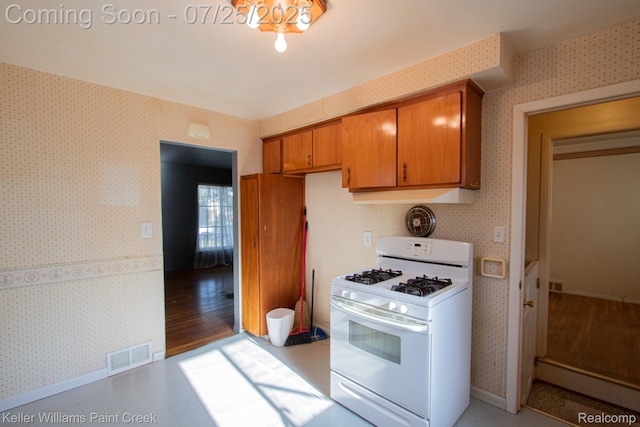 23825 Thomas St, Warren, MI 48091 - photo 4