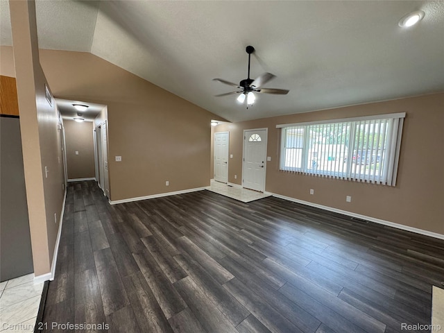 31487 Cambridge St, Garden City, MI 48135 - photo 16