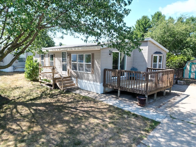 14275 Winters Creek E, West Olive, MI 49460 - photo 1