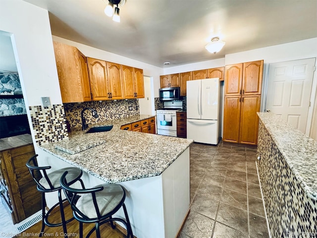 17714 Devonshire St, Riverview, MI 48193 - photo 8