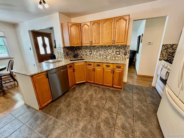 17714 Devonshire St, Riverview, MI 48193 - photo 9