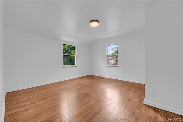 11058 Mckinney St, Detroit, MI 48224 - photo 23