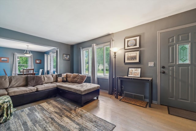 437 Iris Ave, Lansing, MI 48917 - photo 3