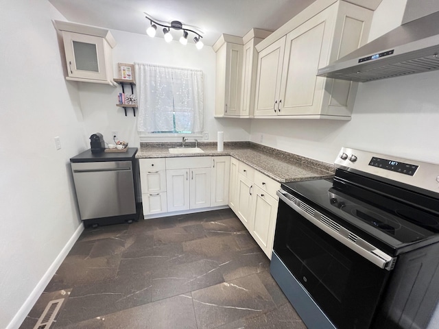 106 Vinewood Ave, Sturgis, MI 49091 - photo 4