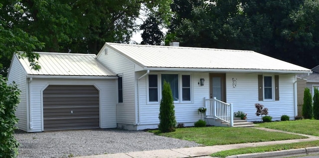 106 Vinewood Ave, Sturgis, MI 49091 - photo 1