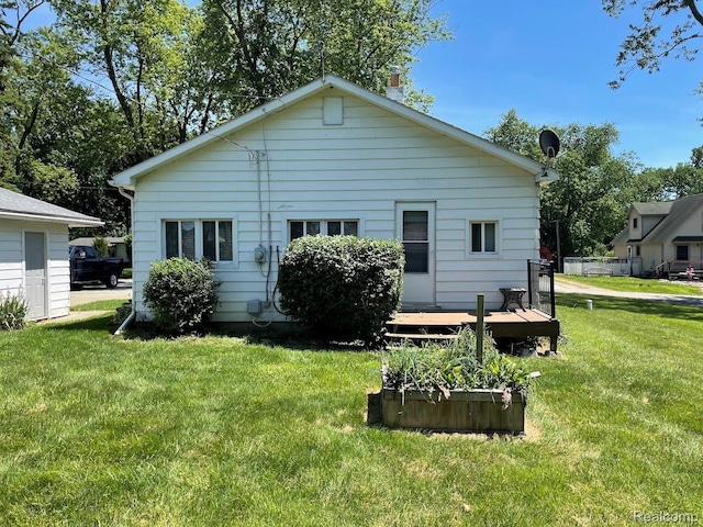 1645 Killarney Ct, West Bloomfield, MI 48390 - photo 3