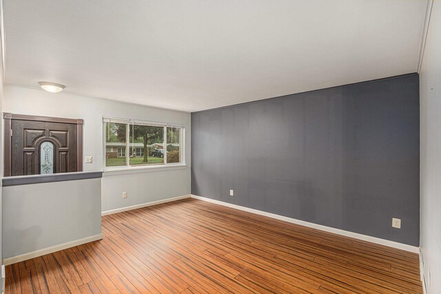 11479 Silver Dr, Sterling Heights, MI 48314 - photo 2