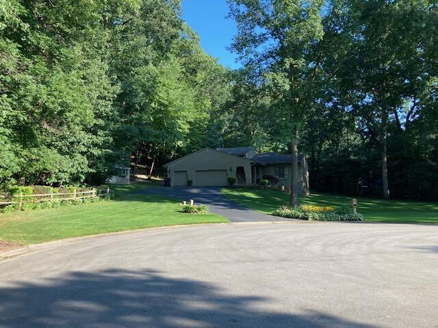 4586 Little Harbor Dr SE, Grand Rapids, MI 49512 - photo 1