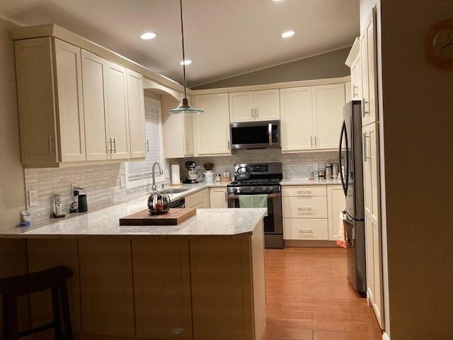 4586 Little Harbor Dr SE, Grand Rapids, MI 49512 - photo 11