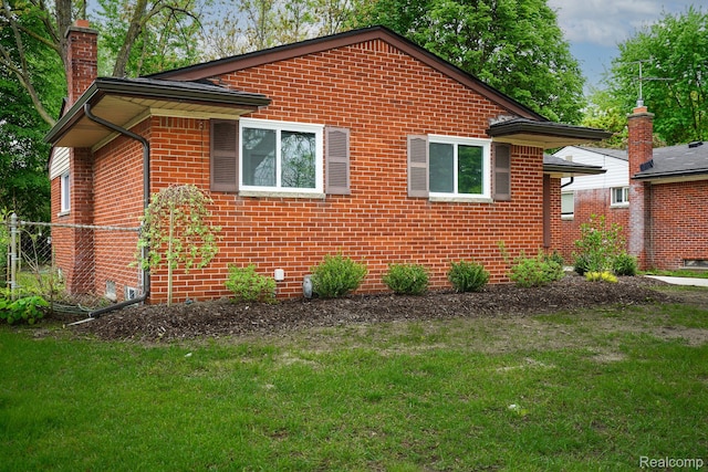 30644 Hayes Rd, Roseville, MI 48066 - photo 3