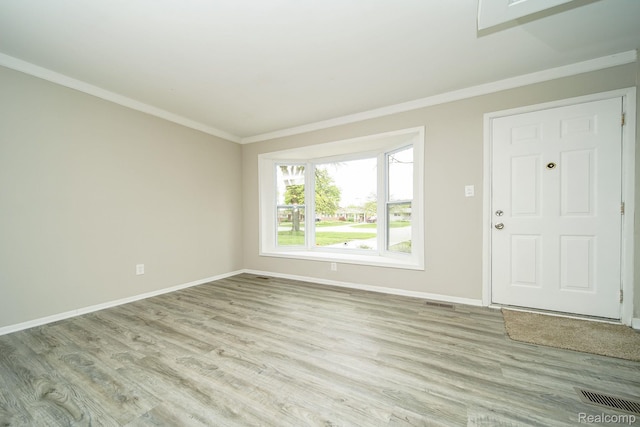 30644 Hayes Rd, Roseville, MI 48066 - photo 11