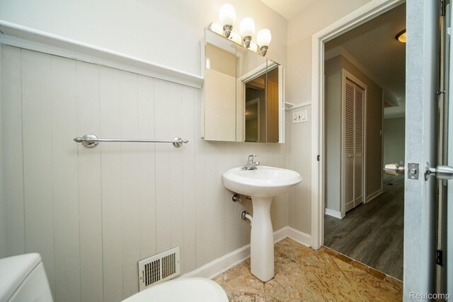 30644 Hayes Rd, Roseville, MI 48066 - photo 36