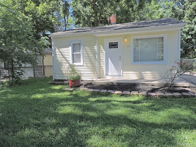 3407 Wyoming Ave, Grand Blanc, MI 48506 - photo 1