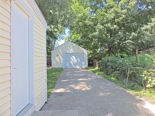 3407 Wyoming Ave, Grand Blanc, MI 48506 - photo 29