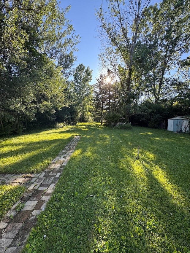 3165 Oleary Rd, Flint, MI 48504 - photo 2