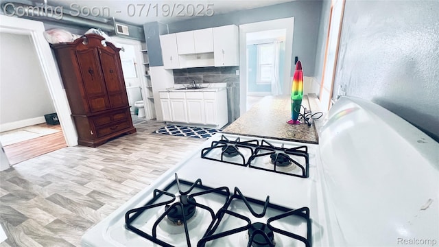 3883 Norwalk St, Hamtramck, MI 48212 - photo 13