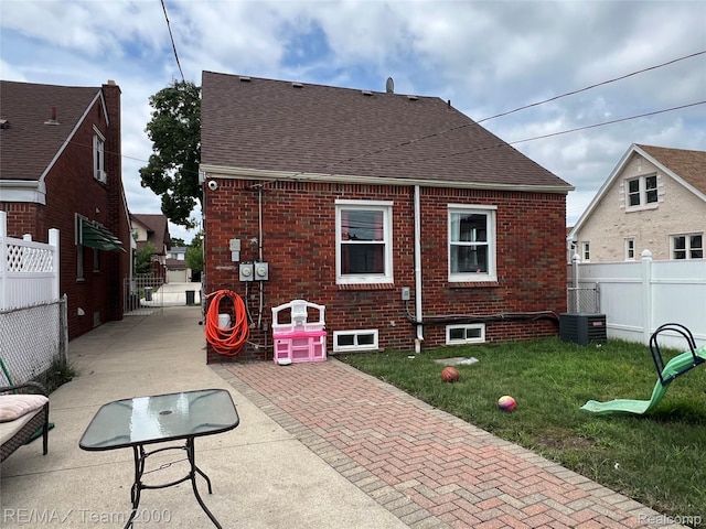 6410 Orchard Ave, Dearborn, MI 48126 - photo 36