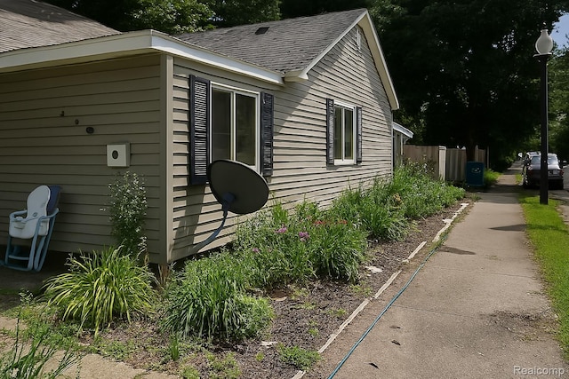 100 Fenton St, Lansing, MI 48910 - photo 2