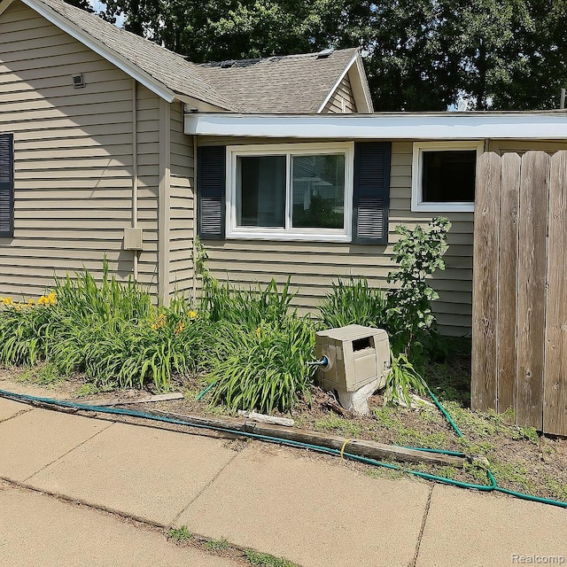 100 Fenton St, Lansing, MI 48910 - photo 5