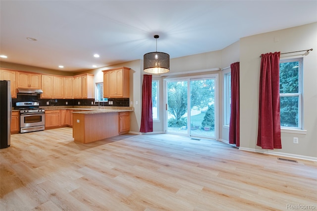 1387 Hartland Dr, Troy, MI 48083 - photo 28