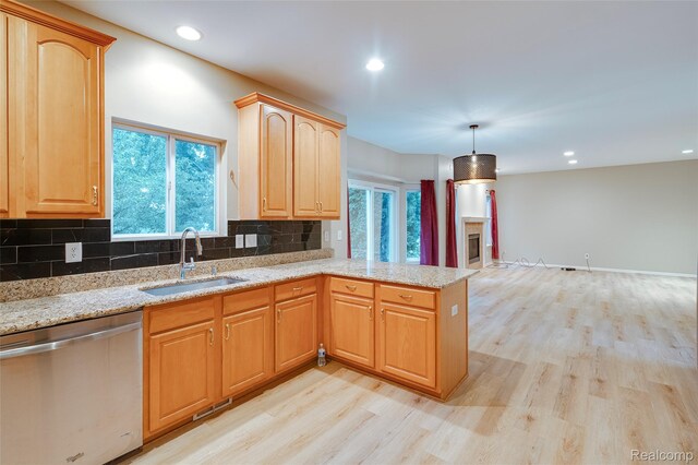 1387 Hartland Dr, Troy, MI 48083 - photo 19