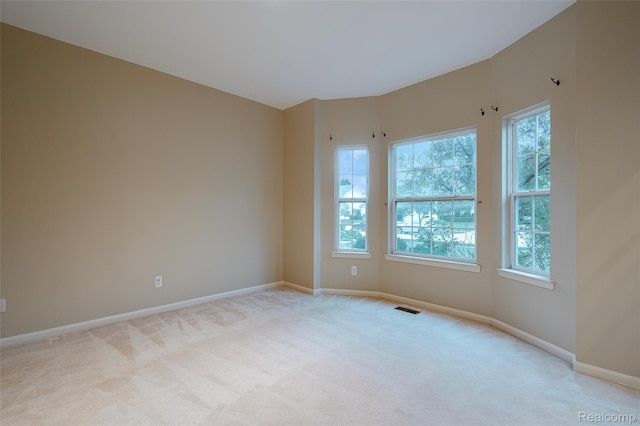1387 Hartland Dr, Troy, MI 48083 - photo 6