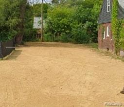 10815 Stratman St, Detroit, MI 48224 - photo 1