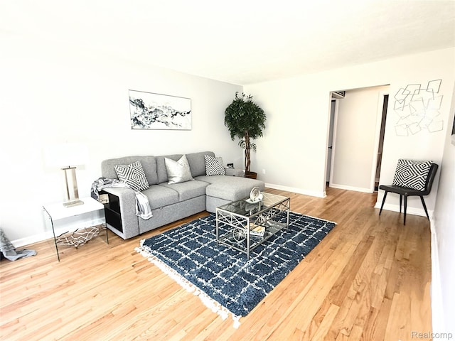 20195 Ledgestone St, Southfield, MI 48076 - photo 2