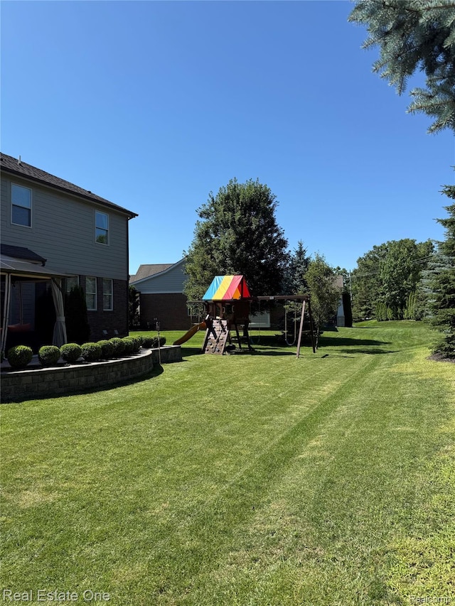 56455 Ken Charles Dr, Utica, MI 48316 - photo 35