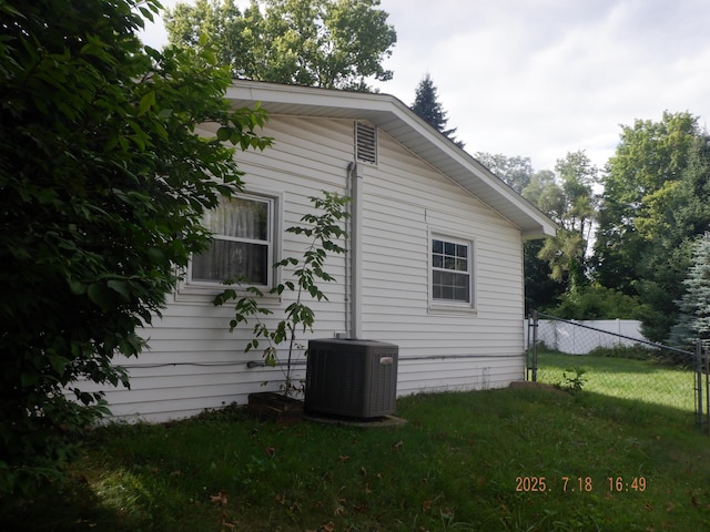 170 Nettles St, Springfield, MI 49037 - photo 3