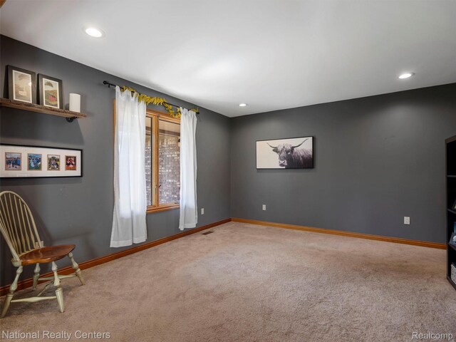 8458 S Shore Dr, Clarkston, MI 48348 - photo 12