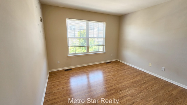 1418 Ashford Ct, Troy, MI 48084 - photo 19