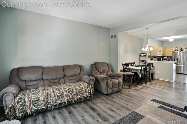 2206 Knotty Pine Trl, Howell, MI 48855 - photo 9