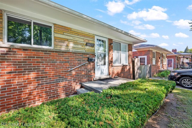 18285 Robert St, Melvindale, MI 48122 - photo 4