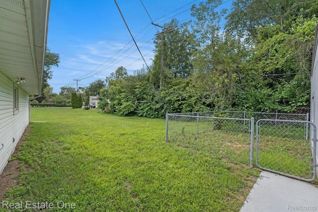 35630 Bibbins St, Romulus, MI 48174 - photo 24