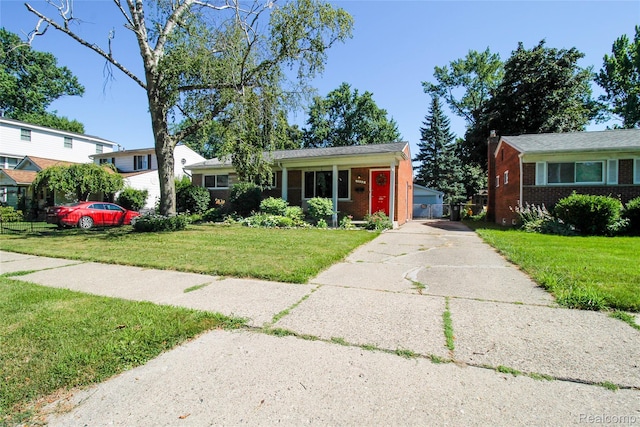 1002 E Windemere Ave, Royal Oak, MI 48073 - photo 2