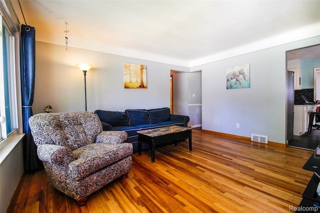 1002 E Windemere Ave, Royal Oak, MI 48073 - photo 8