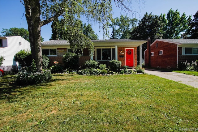 1002 E Windemere Ave, Royal Oak, MI 48073 - photo 1