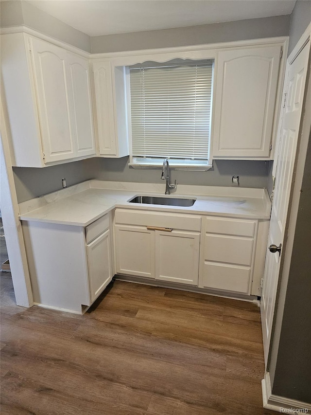 11832 Roxbury St, Detroit, MI 48224 - photo 6