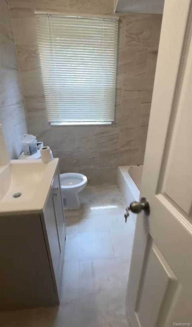 11832 Roxbury St, Detroit, MI 48224 - photo 9