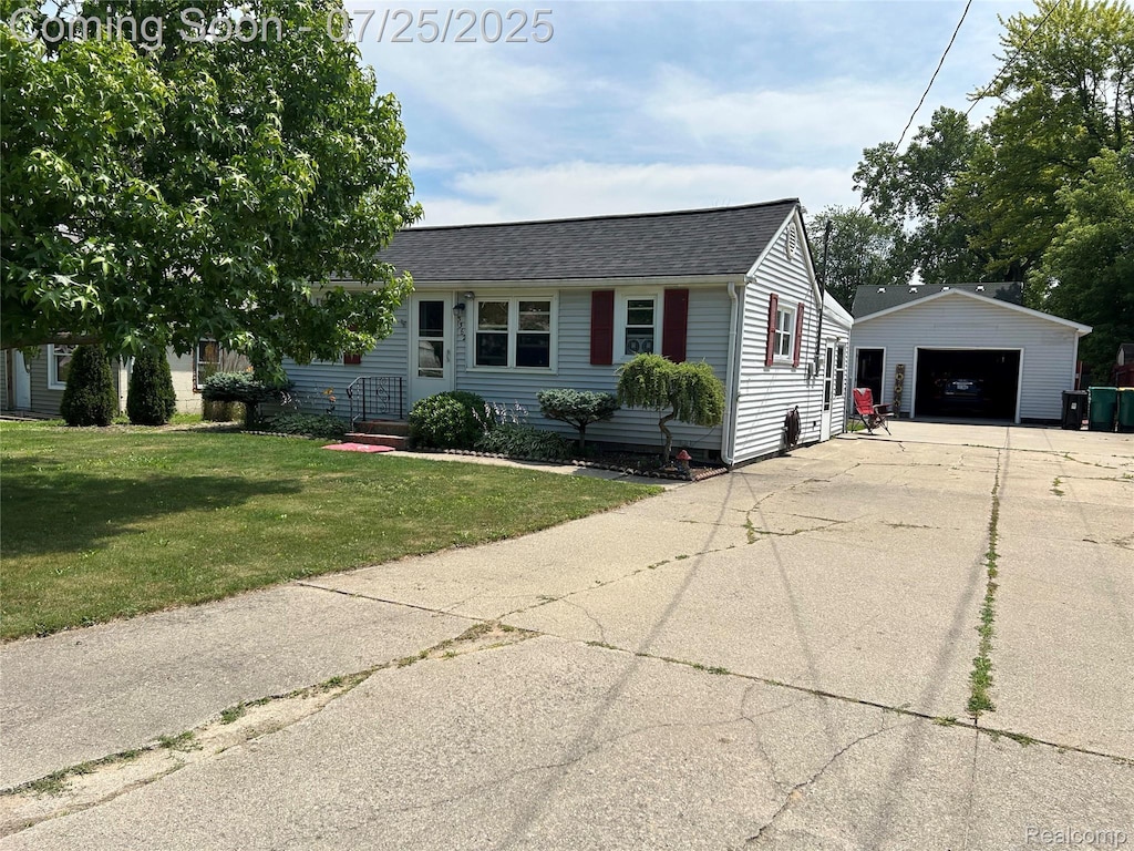 3362 Lauria Rd, Bay City, MI 48706 - photo 1