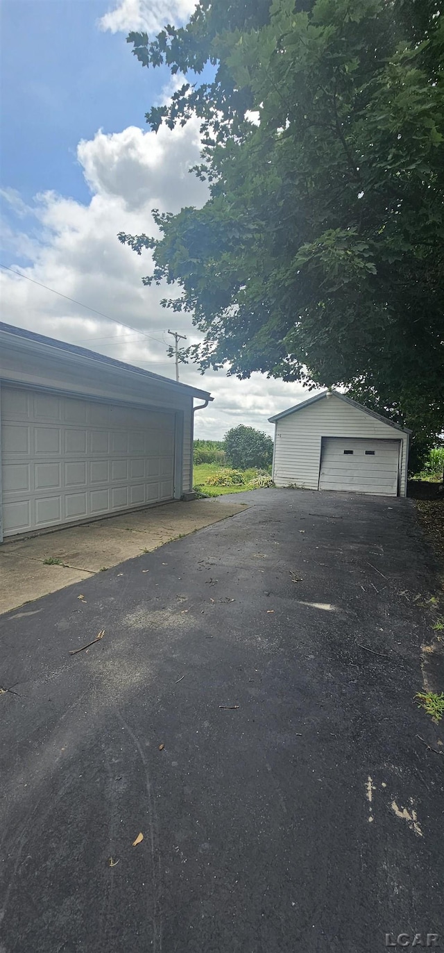 298 E Chicago Blvd, Britton, MI 49229 - photo 7