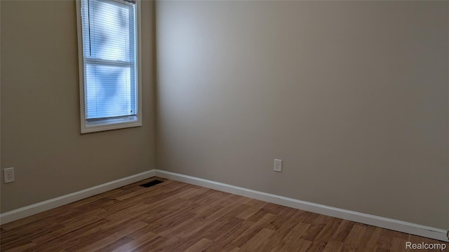 1204 E Pearl Ave, Hazel Park, MI 48030 - photo 35