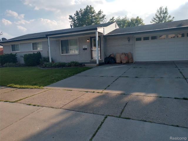 30469 Winthrop Dr, Madison Heights, MI 48071 - photo 2
