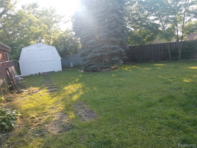 30469 Winthrop Dr, Madison Heights, MI 48071 - photo 6