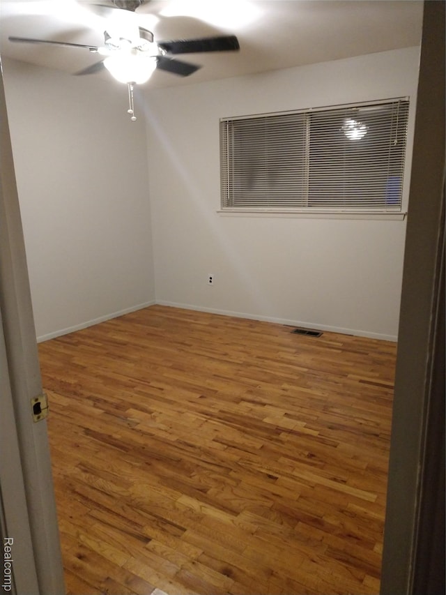 30469 Winthrop Dr, Madison Heights, MI 48071 - photo 14