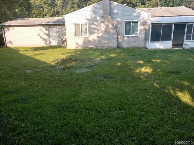 30469 Winthrop Dr, Madison Heights, MI 48071 - photo 4