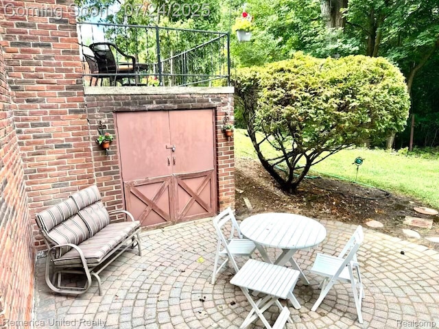 35090 Munger Dr, Livonia, MI 48154 - photo 38