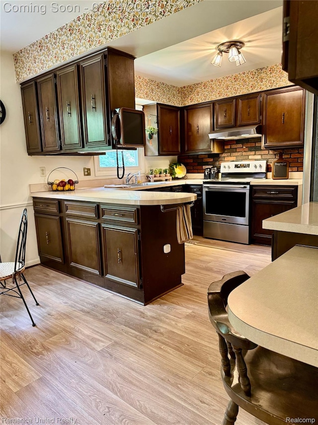 35090 Munger Dr, Livonia, MI 48154 - photo 9