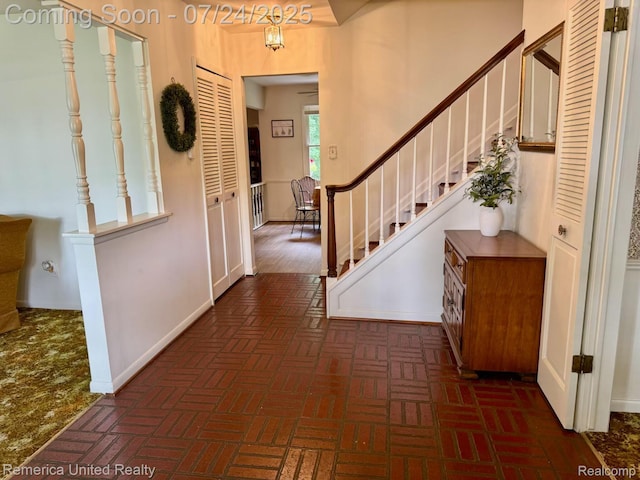 35090 Munger Dr, Livonia, MI 48154 - photo 2